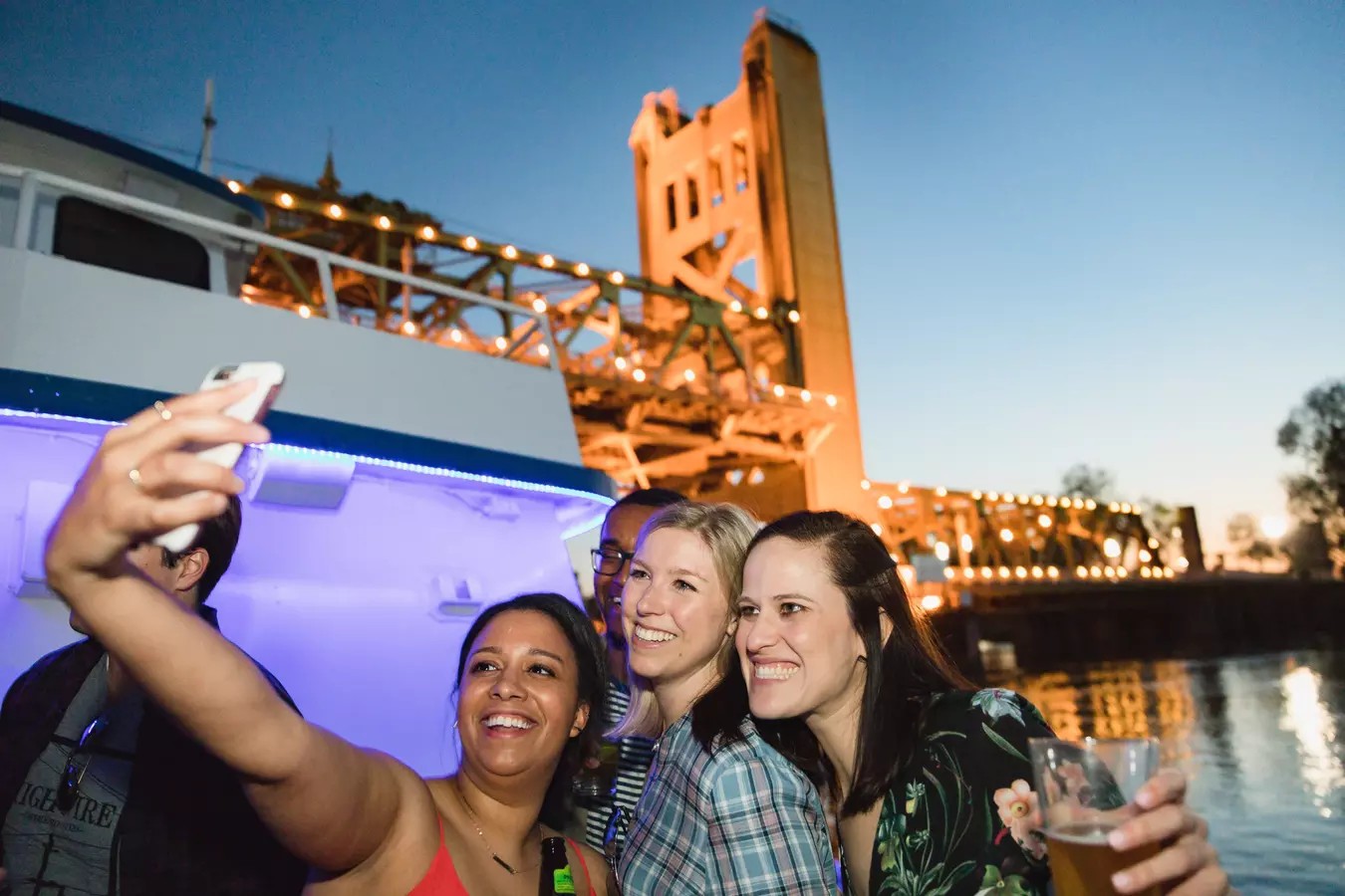 Alive After Five Cruise in Sacramento with City Cruises