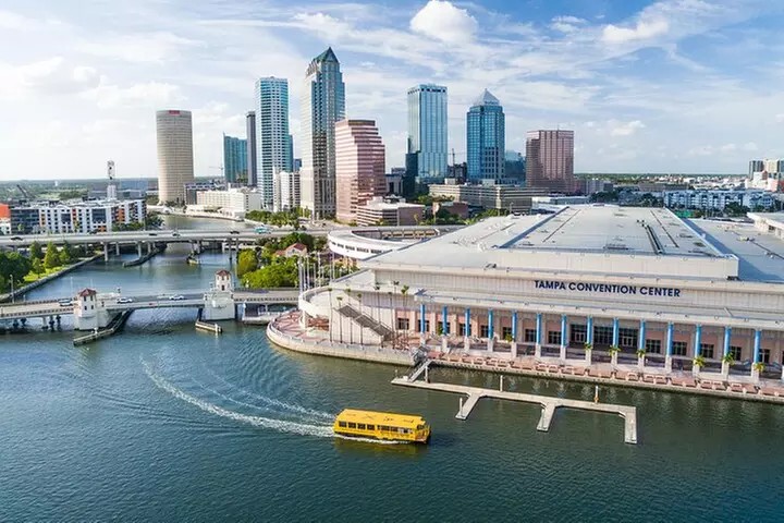 Discover Tampa’s Only Cigar City Bus Tour with Tampa Minibus Tours — Sip, Savor & Explore