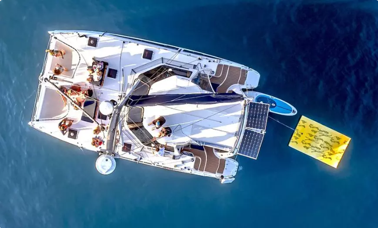 3-Hour Sydney Harbour Tour aboard the stunning catamaran ALILA