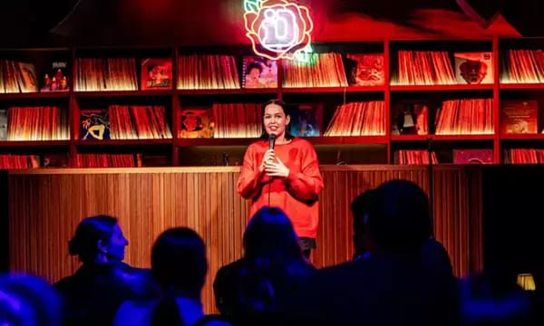 Off The Record Monday Comedy Show – Tickets for 2–8 People