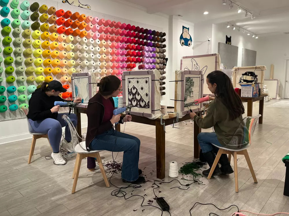 Create Your Own Art! Make a Fluid Bear, Cream Glue Keychain, or 9x12 Canvas @ ICraft Studio — Save up to 55%!