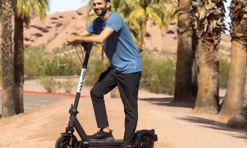 Cruise Miami in Style – 2-Hour Electric Scooter Ride Up to 42% Off!