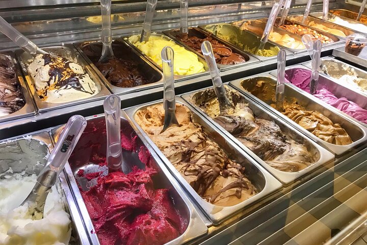Street Food Tour in Rome – Taste Authentic Roman Flavors