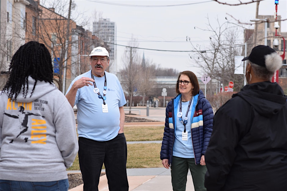 Intro to the Detroit Riverfront Walking Tour (August)