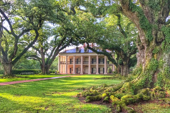 Step Back in Time: Oak Alley Plantation Day Trip from New Orleans