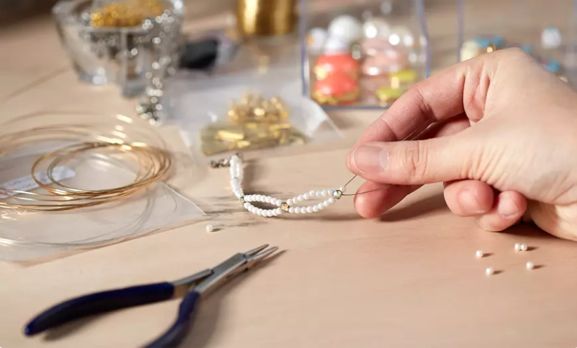 Up to 70% Off Jewelry Making Class at VICKISARGE