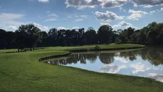 Online Booking: Round of Golf at Family Golf and Learning Center