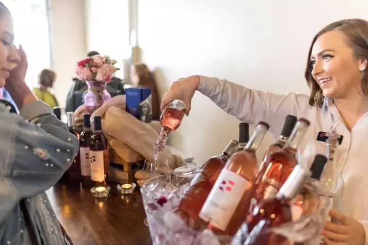 Pike Place After Hours: Tales and Tastings Tour