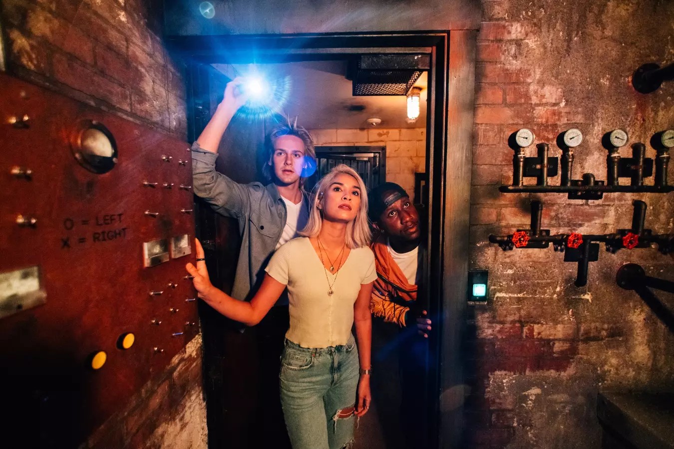 🕵️‍♂️ Can You Escape in Time? Group Challenge for 4–8 at The Escape Game San Diego