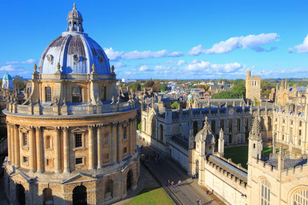 Cotswolds & Oxford Guided Day Trip from London
