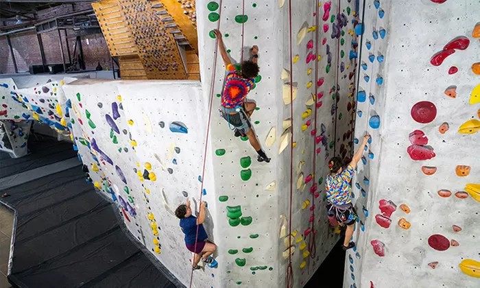Learn to Climb: 90-Minute Intro Class at The Stronghold Climbing Gym
