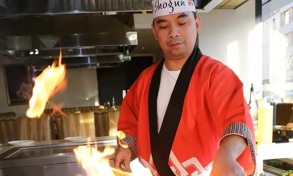 Dinner and a Show: Teppanyaki Experience for Two or Four – Save Up to 51%