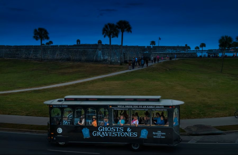 Guided Ghost Tour in St. Augustine – Haunted Sites & Spooky Stories