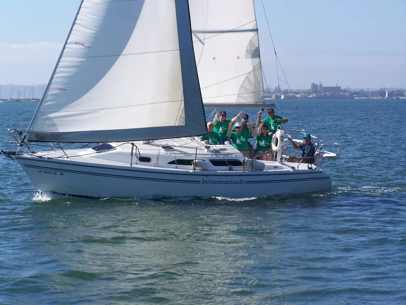 🚤 Set Sail with Confidence – Beginner Keelboat Sailing Course at Harbor Island (Up to 55% Off)