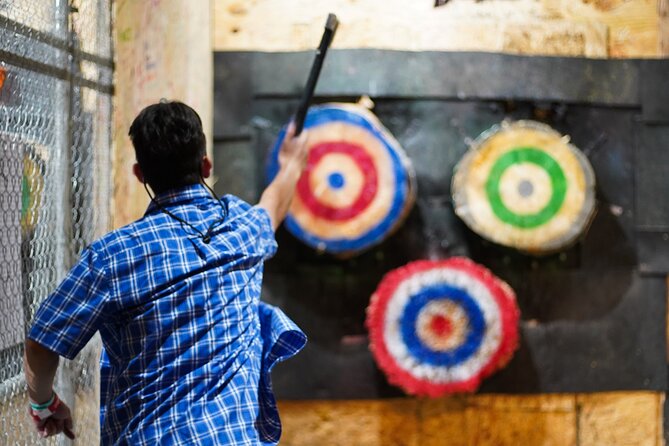 Experience Axe Throwing in Las Vegas – Perfect for Groups