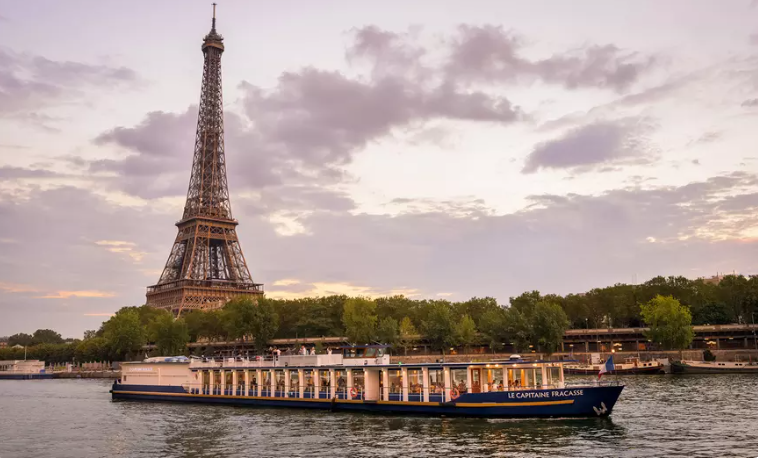 Paris by River: Romantic Dinner or Brunch Cruise for Two
