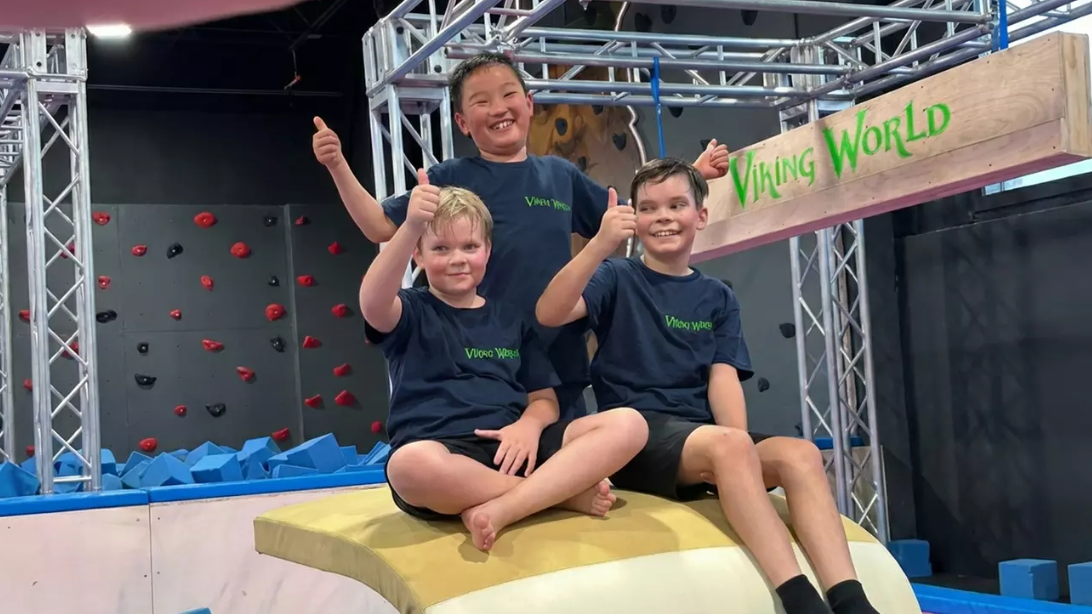 Kids’ Drop-In Sessions and Full-Day Camps at Viking World for Fun & Learning