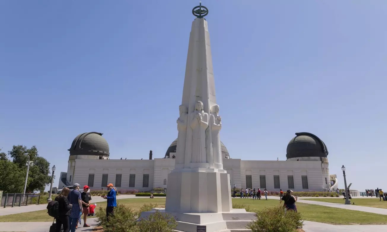 Explore Griffith Observatory: Insider Guided Tour + Planetarium Ticket