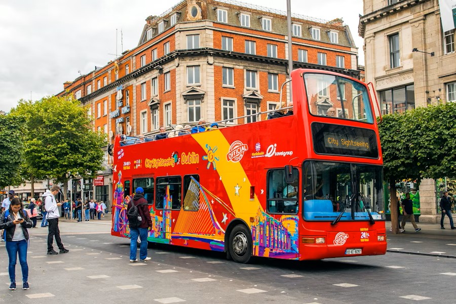 See Dublin’s Top Attractions with a Hop-On Hop-Off Bus