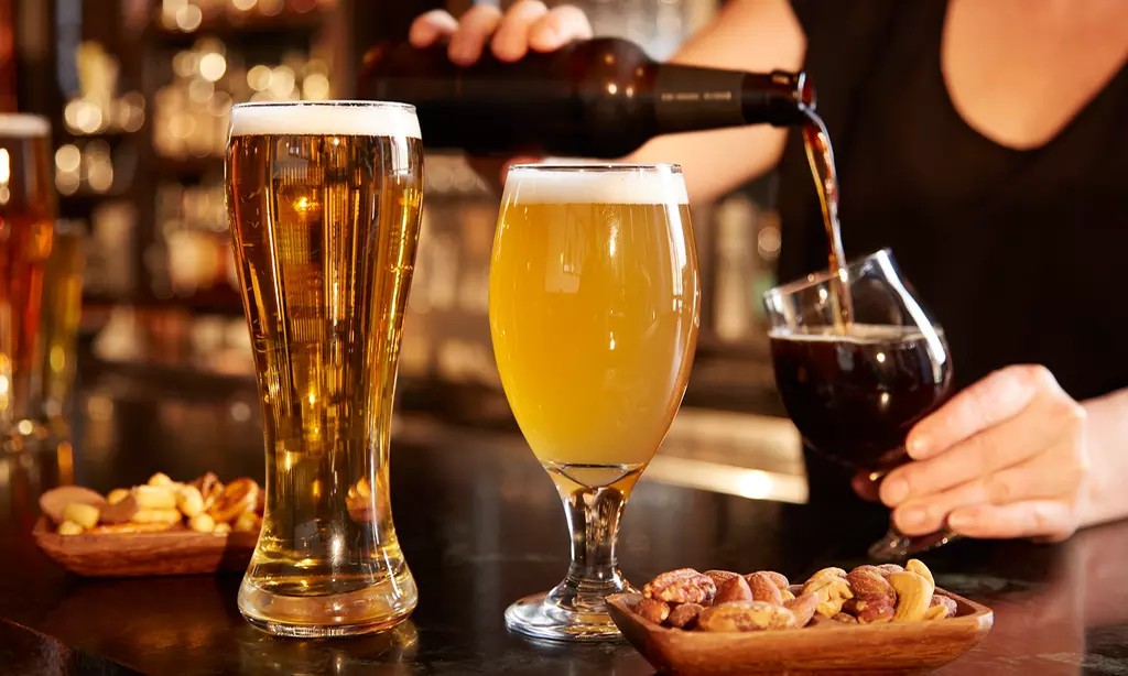 Sip & Learn: Online Wine & Beer Courses at Peach Academy – Up to 79% Off