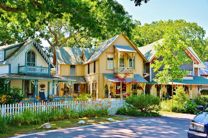 Explore Martha’s Vineyard on a Boston Day Excursion
