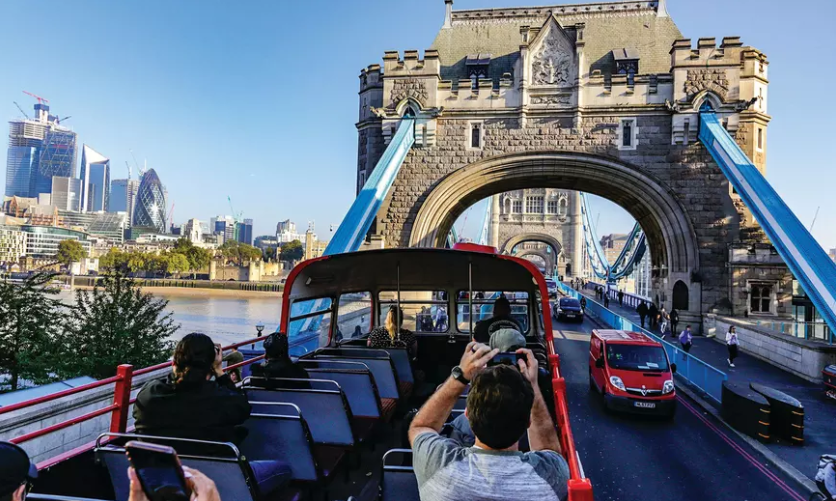 Open Top Vintage Bus Tour with Premium Tours – Up to 20% Off