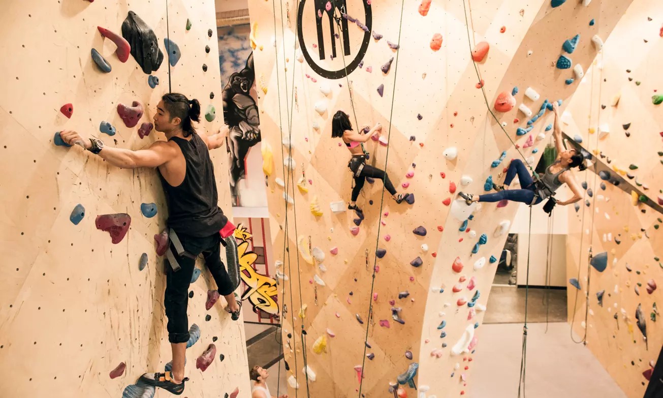 Challenge Yourself: Bouldering & Ropes Courses with Gear Provided