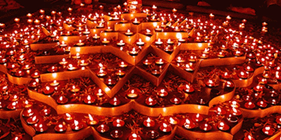 Dev Diwali: Festival of 1000 lights (Sahastra Deepotsavam)