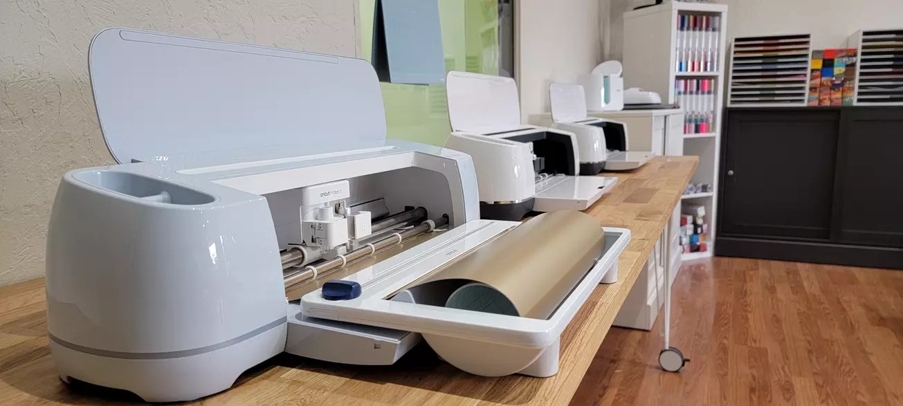 Creative Cricut Project Classes at Crafty Flamingo Studio — Up to 22% Off