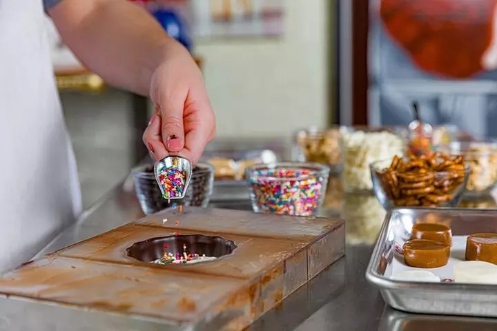 Hands-On Fun: Goo Goo Chocolate Tasting + Candy Workshop in Nashville