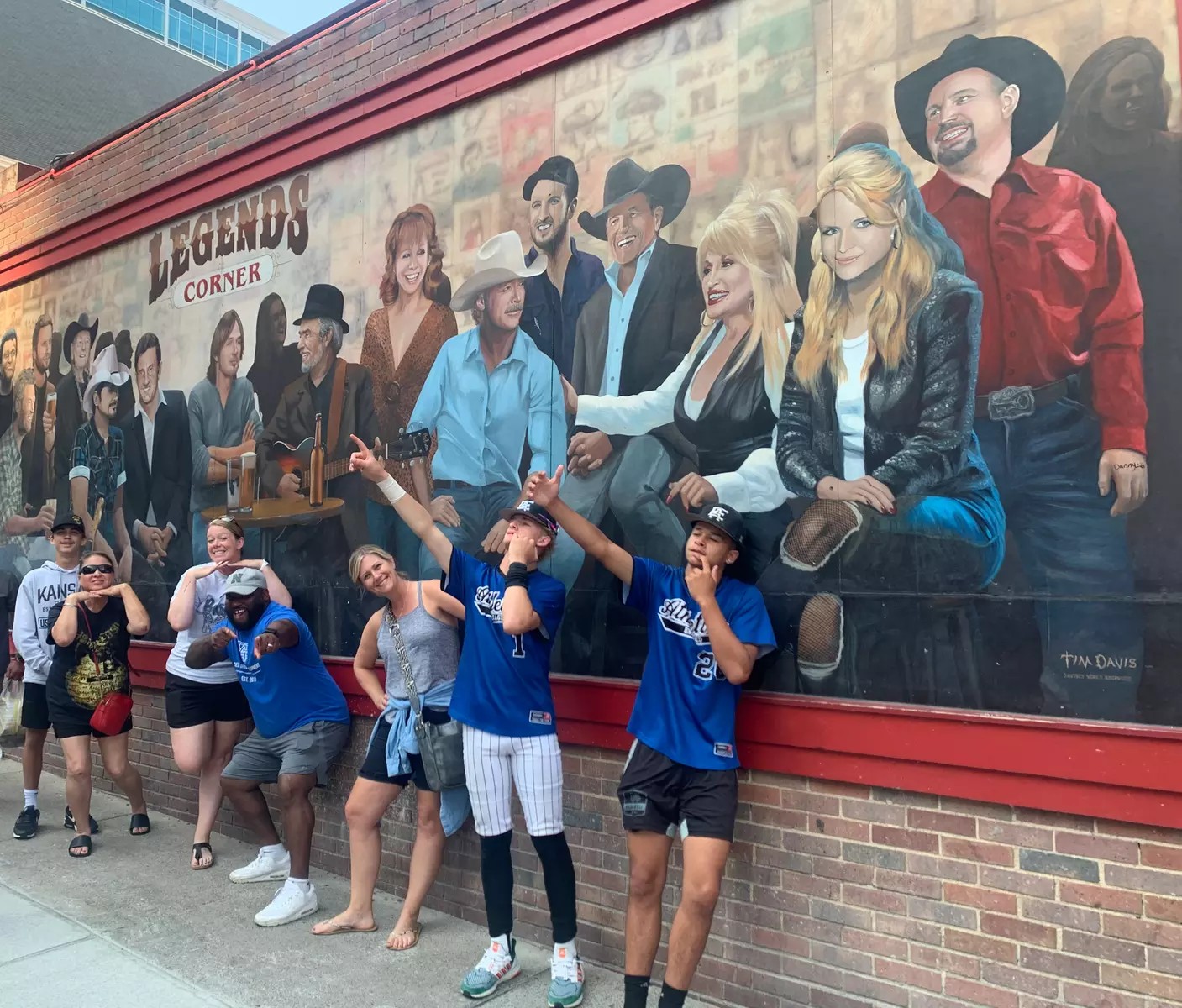 Unlock the Fun! Room Escape & Scavenger Hunt Adventures at Nashville Escapade – Up to 40% Off