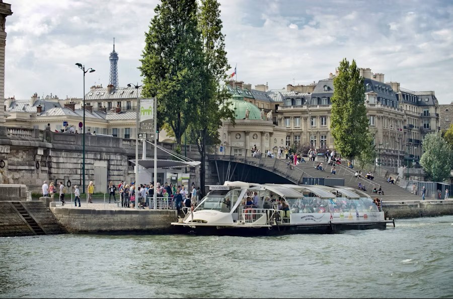 Paris Batobus Tickets – Hop-On Hop-Off River Shuttle