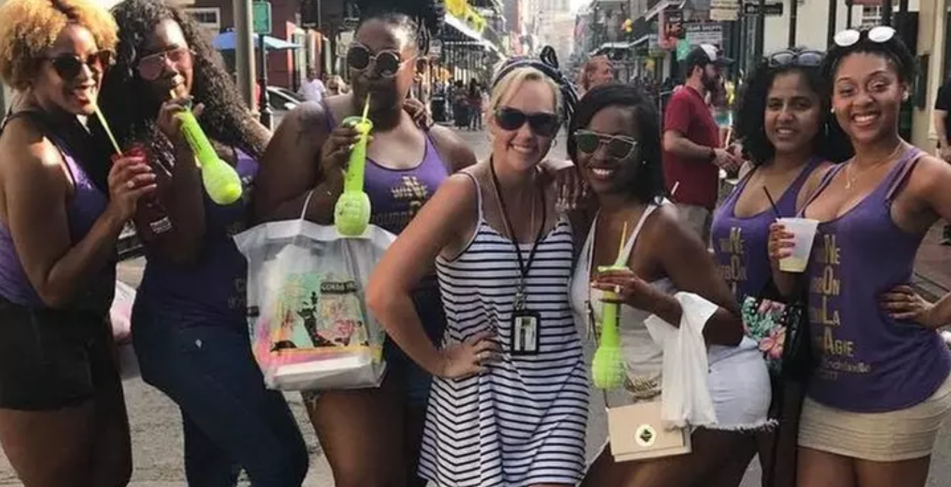 Sip & Laugh: New Orleans Drunk History Tour