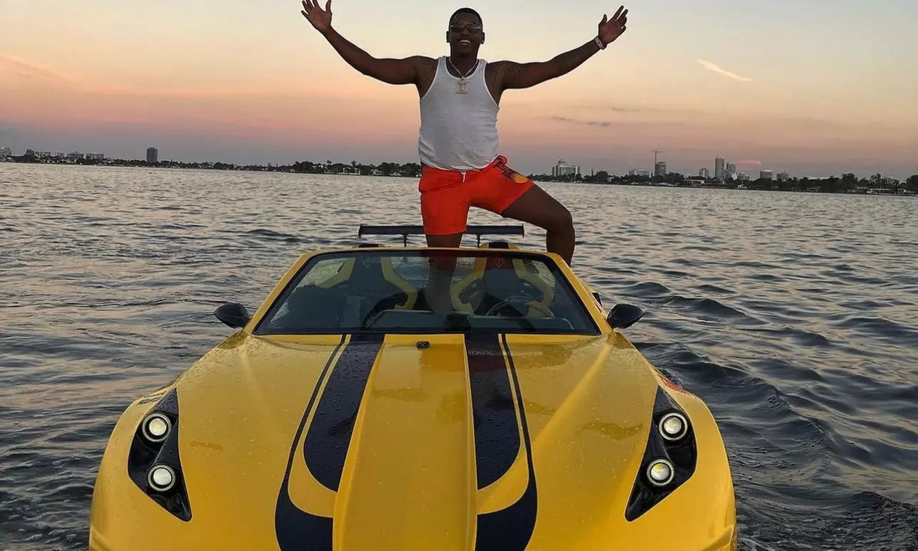 Jet Boat Thrill Ride in Miami – Up to 45% Off at Jet Cars Rental