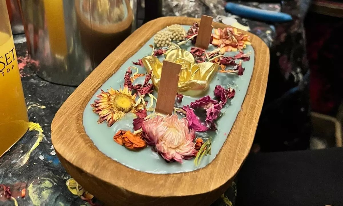 Pour, Sip, and Unwind – Candle Workshop with Mimosas at Sunset Rooftop (Save Up to 40%)