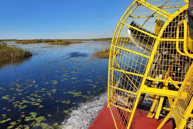 Small Group Everglades Airboat Tour with Miami Transfer