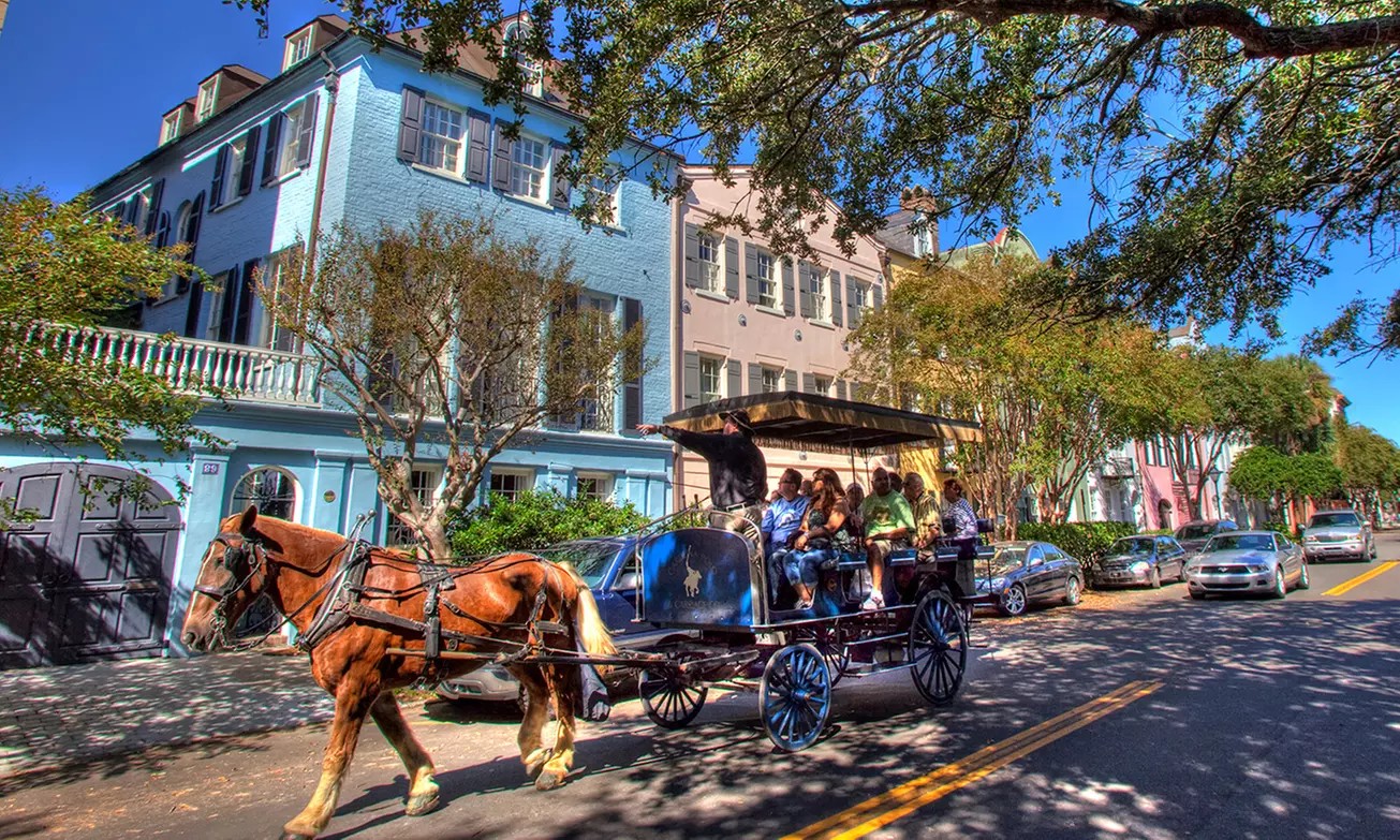 Explore Historic Charleston: One-Hour Carriage Tour for Up to Four