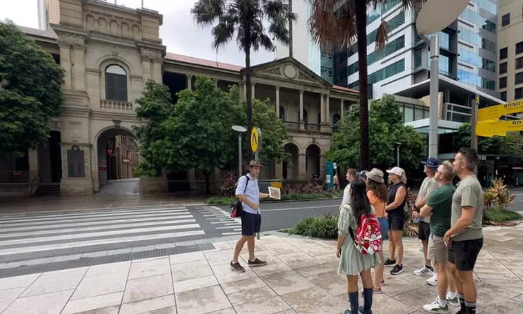 Discover Brisbane: A Cultural Walking Tour