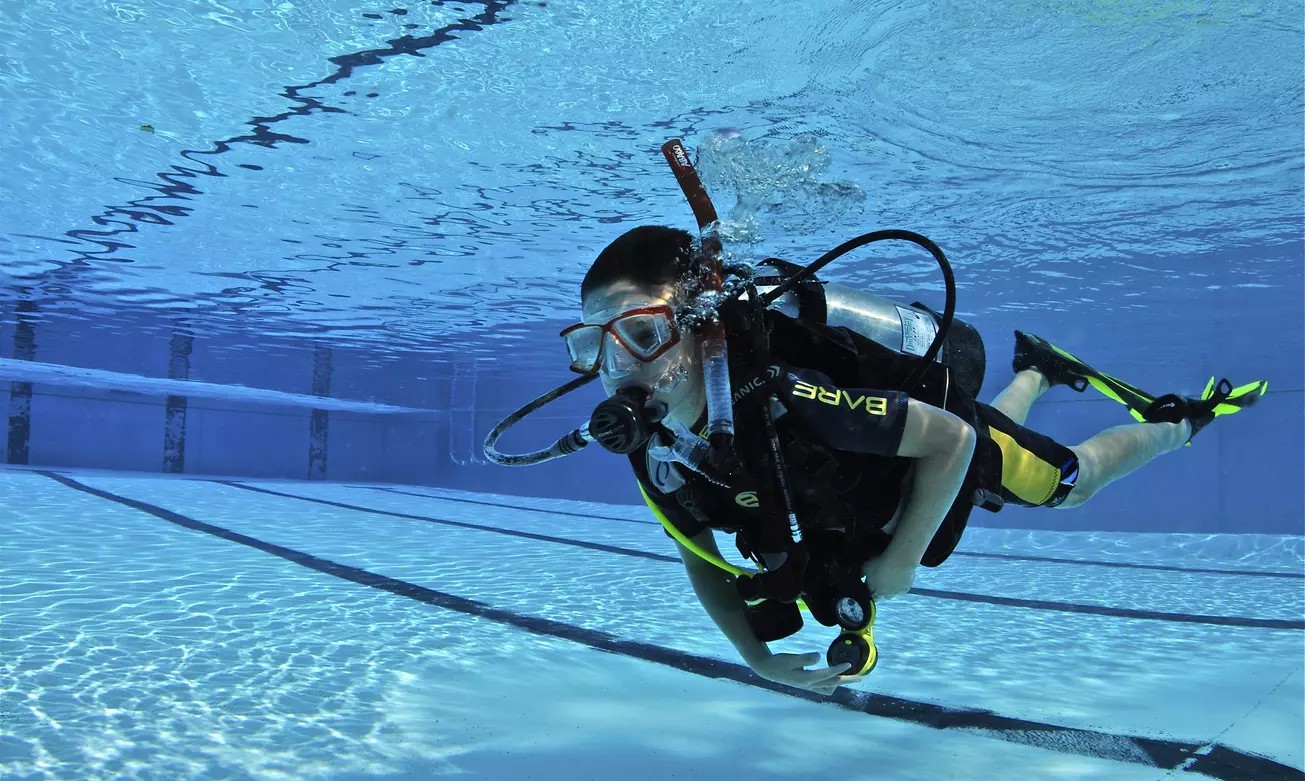 Take the Plunge! Join Diving Lessons at Divers’ Supply Indy and Save Up to 45%!