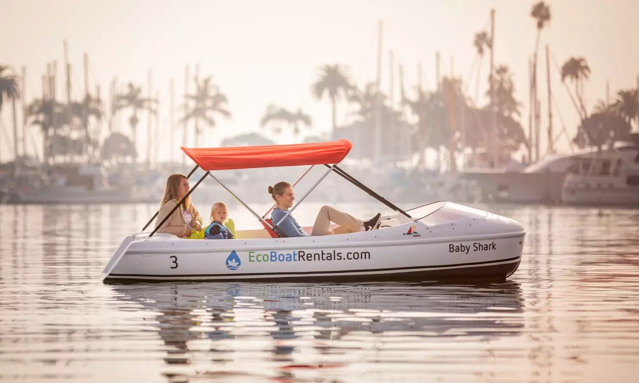 Eco-Friendly Fun on the Water: Family & Pet-Friendly Pedal Boats – Up to 25% Off Weekdays