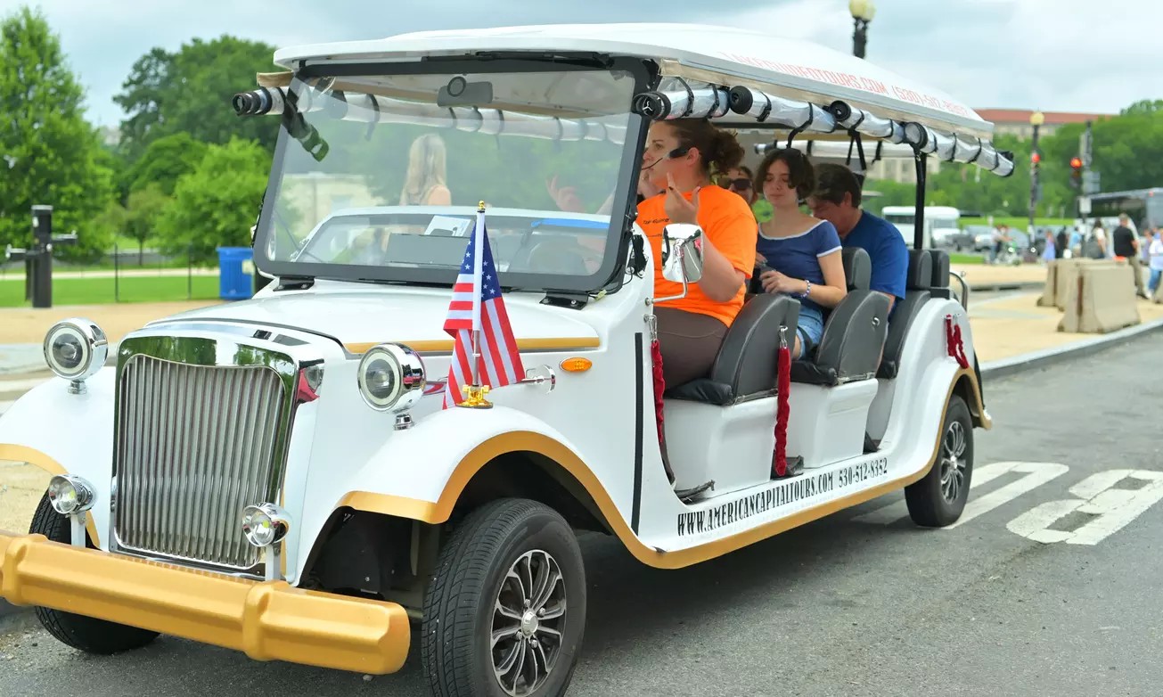 Washington DC City Tour :Monuments & History Guided American Vintage Cart Tour-Day&Night (Up to 28% Off)