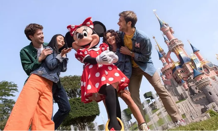 Magical Day at Disneyland Paris with Private Transport