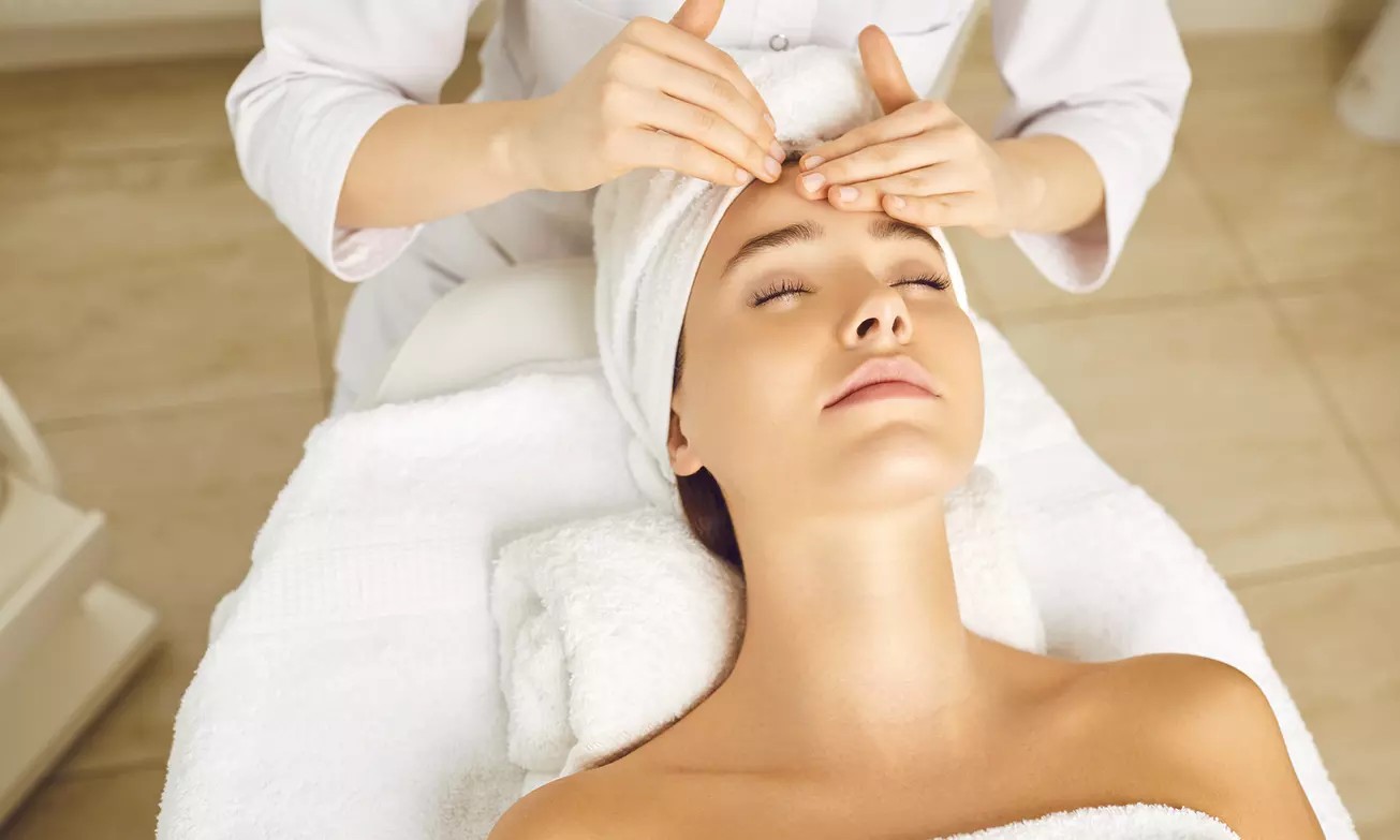 Save Up to 40% on Spa Packages with Massage & European Facial at a Historic Hotel