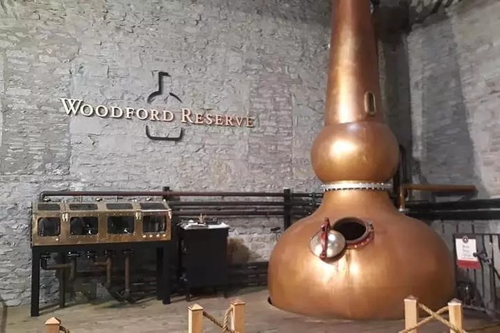 A Whiskey Lover’s Dream – Guided Tour of Kentucky’s Iconic Bourbon Distilleries
