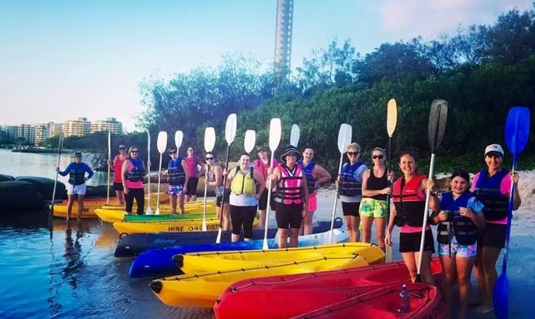 1-Hour Kayak Hire at Golden Beach – Single or Double Options