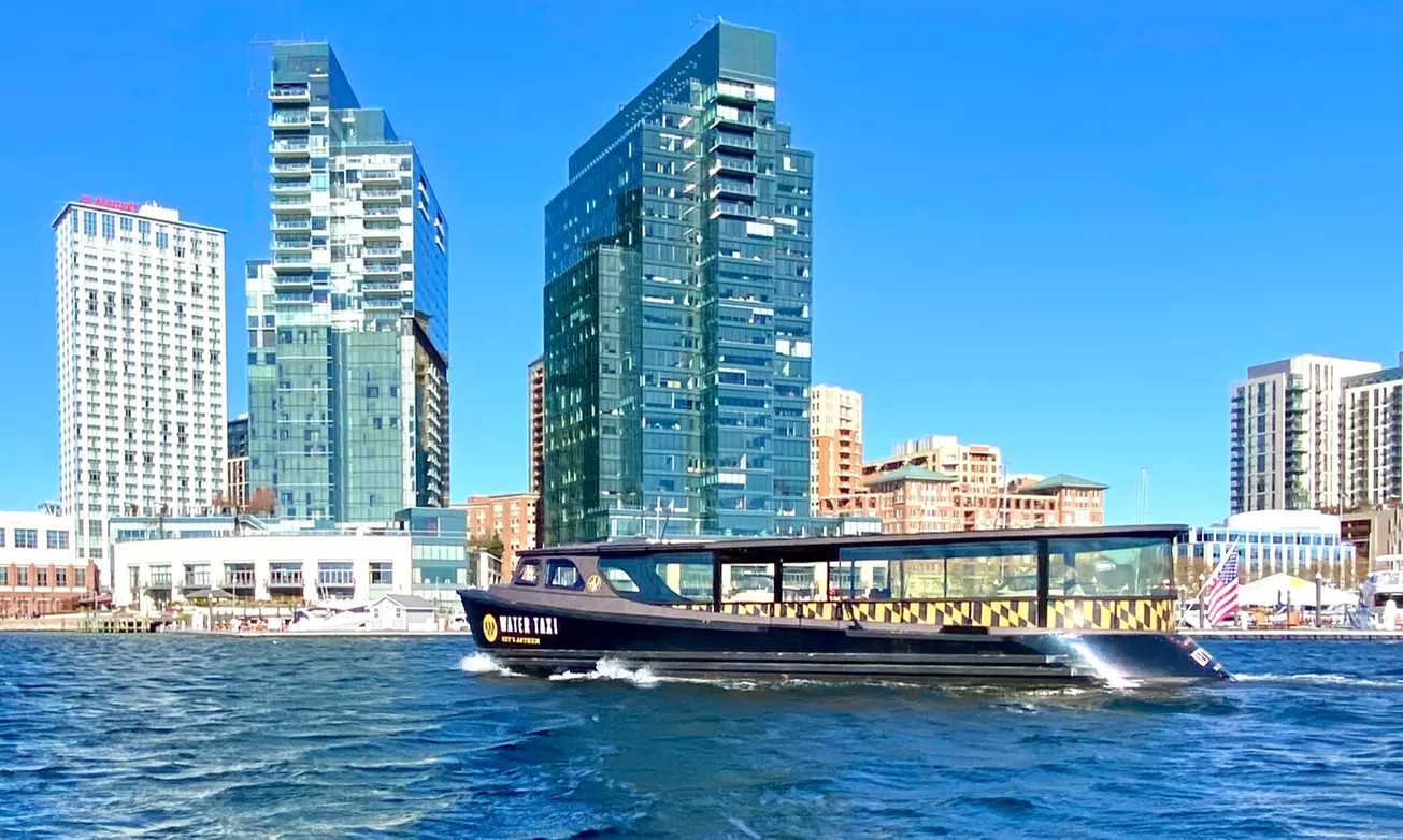 60-Minute Baltimore Harbor Cruise with Drinks & Friends – Up to 25% Off!