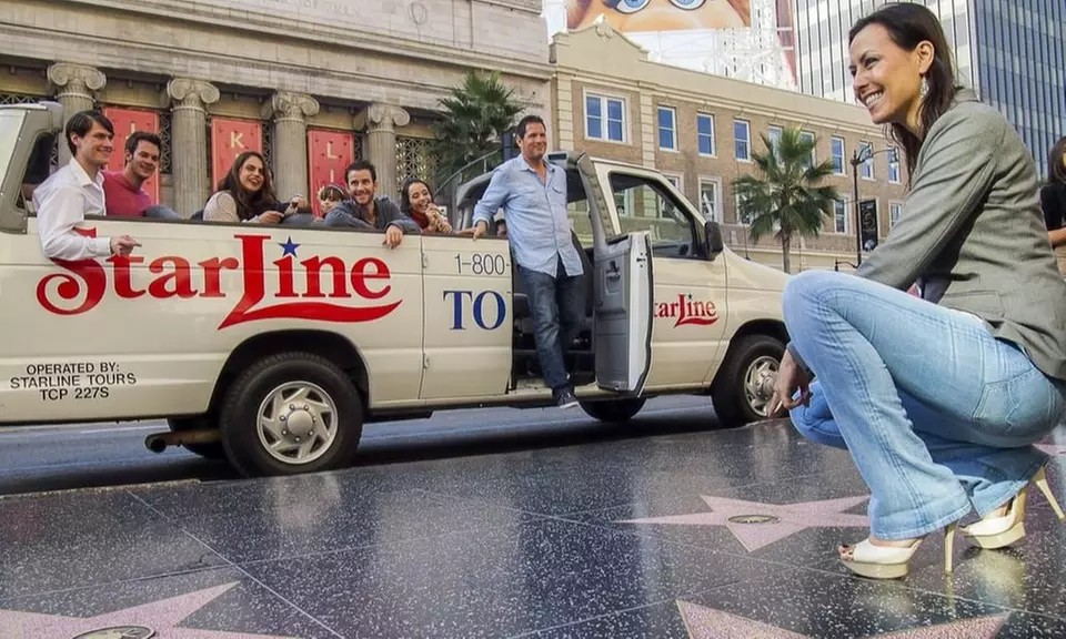 Explore Hollywood by Day or Night – Starline City & Celebrity Tours