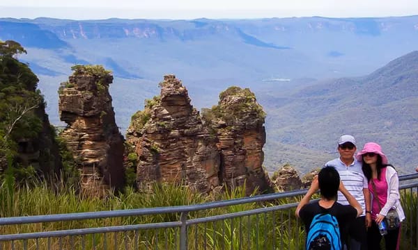 Explore the Blue Mountains or Hunter Valley: Scenic Tour with Wildlife & Wine (Save Up to 30%)