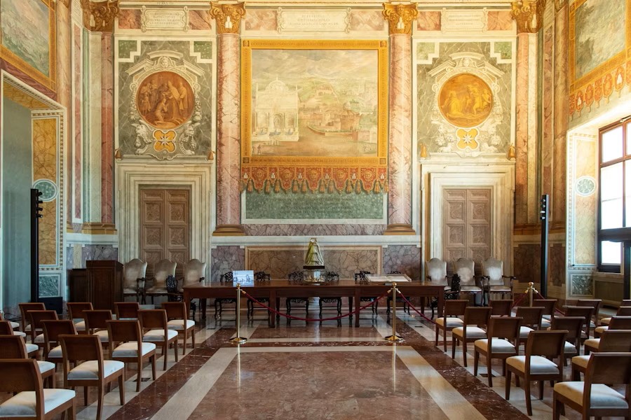 Guided Tour of the Lateran Palace – Explore Papal History