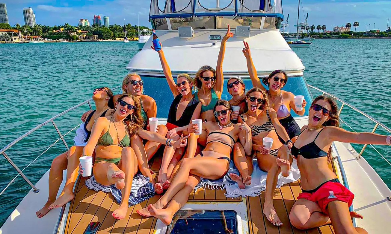 Private Miami Boat Cruise + FREE Jet Ski – For Groups of 8 or 13!